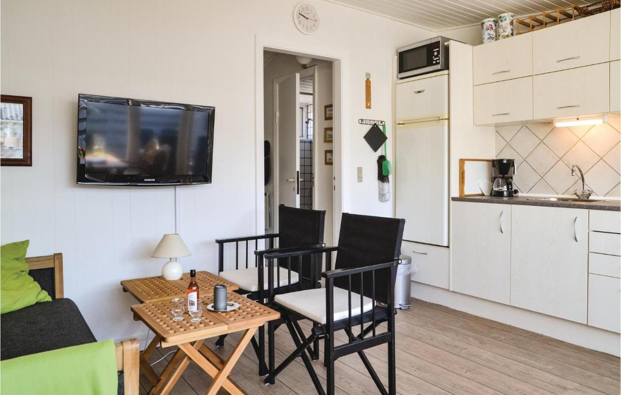Beautiful Apartment In Vejers Strand With Wifi Exterior foto